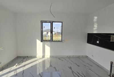 Casă cu 3 camere în Berceni - 9