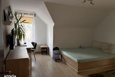 Casă cu 5 camere cu Teren 540 Mp în Sânmihaiu Român - 5
