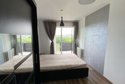 Apartament cu 2 camere semidecomandat, mobilat în Sopor - 5