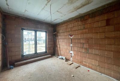 Duplex cu 3 camere cu Canalizare în Urseni - 5