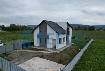 Casa/Vila de vanzare Sat Siretu, Com. Letea Veche, Bacau - 4