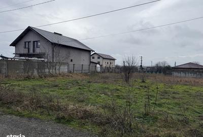 Teren de 600 mp, în Tuzla