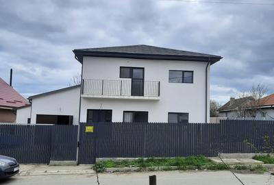 Casă individuală cu 5 camere în Agigea