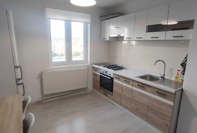 Apartament cu 3 camere semidecomandat în Rogerius - 6