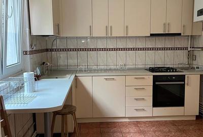 Casă cu 5 camere cu Teren 300 Mp în Ana Ipătescu - 4