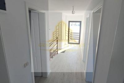 Casă cu 4 camere cu Canalizare în Sânpetru - 5