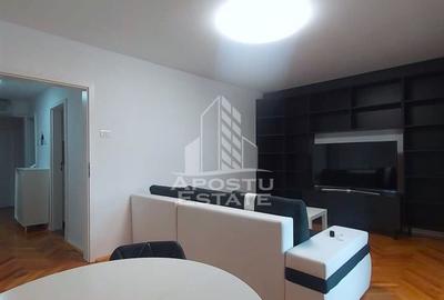 Apartament cu 3 camere decomandat în Micălaca - 1