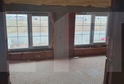 Casă cu 3 camere cu Teren 306 Mp în Urseni - 6