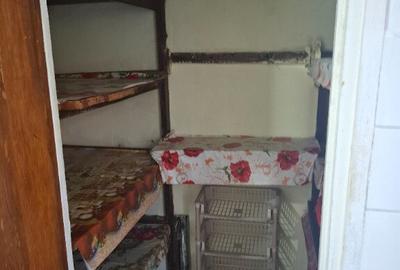 Inchiriez apartament 2 camere Inchiriez apartament 2 camere - 8