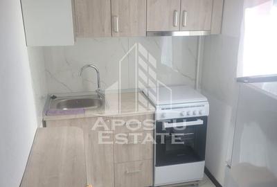 Garsonieră în Girocului