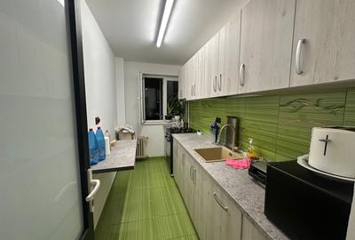 Apartament cu 3 camere semidecomandat, mobilat în P-ța Victoriei - 6