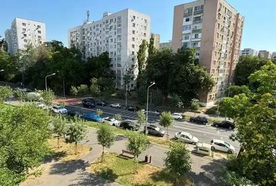 Apartament 3 camere cf 1 Drumul Taberei sector 6 - 1
