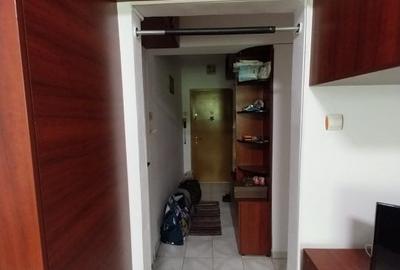 Particular inchiriez Apartament 3 camere Bd. Ion Mihalache Zona  Piata Domenii - 11
