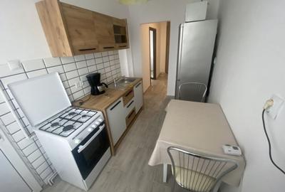Apartament cu 2 camere decomandat în Badea Cârțan - 1
