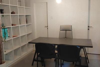 Spațiu comercial, de 30 mp, în Central - 3