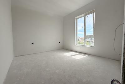 Duplex cu 4 camere cu Canalizare în Giroc - 12