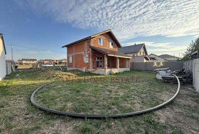 Casa individuala P+M Giroc. Strada linistita doar de case. Comsion 0 - 1