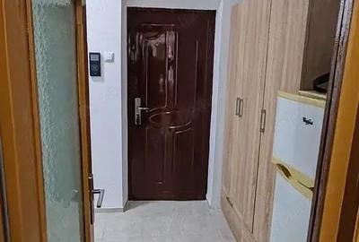 Garsonieră decomandată în Gară - 2