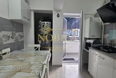 Apartament cu 3 camere decomandat în Central - 1