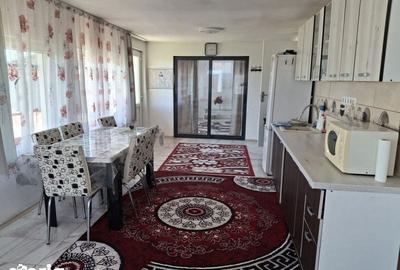 Casă cu 2 camere cu Teren 2600 Mp în Moftin