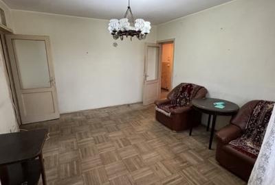 Apartament cu 3 camere semidecomandat în Sud - 7