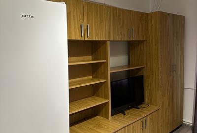 Garsonieră decomandată în Exterior Vest