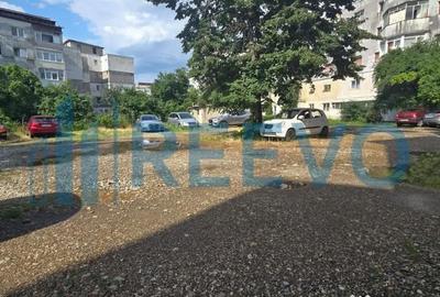 Teren de 442 mp, în Mioriței - 1