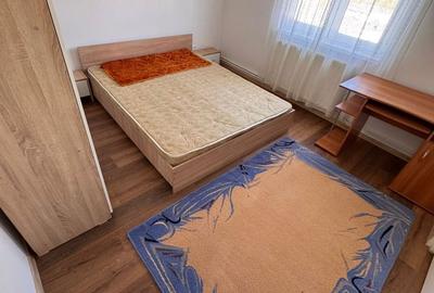 Apartament cu 3 camere decomandat în Central - 4