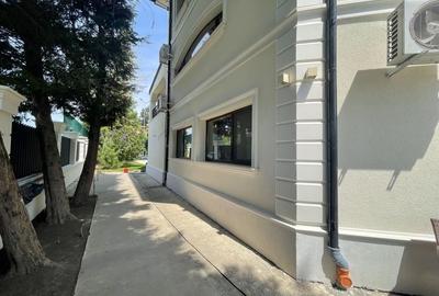 Eleganta in Vila de Exceptie  |   Vila cu piscina incalzita - 15