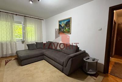 Apartament cu 3 camere decomandat, mobilat în Aradului - 1
