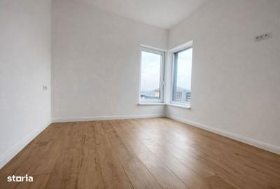 Casă cu 5 camere cu Teren 500 Mp în Valea Adâncă - 9