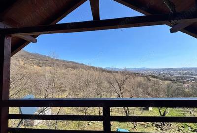 Casă cu Teren 1300 Mp în Central - 14