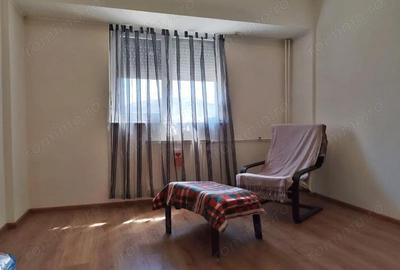 Apartament cu 4 camere decomandat în Calea Aradului - 2