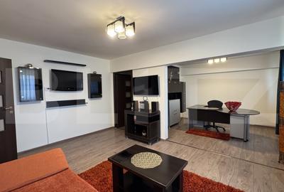 Apartament cu 3 camere semidecomandat, mobilat în Ultracentral - 1