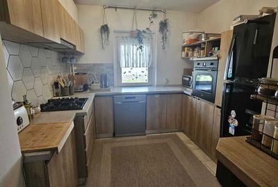 Apartament cu 4 camere decomandat în Dacia - 6