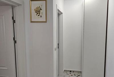 Garsonieră decomandată în Ipotești