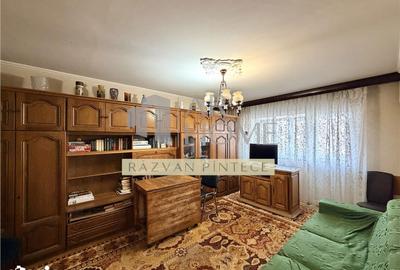 Apartament cu 3 camere decomandat în Republicii - 13