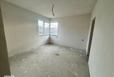 Casă cu 4 camere cu Teren 812 Mp în Groși - 8