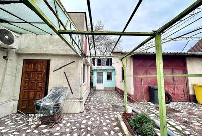 Casă cu 3 camere decomandat cu Teren 720 Mp în Șega - 1