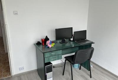 Aparatori Patriei, Apartament 3 camere, complet decomandat. Centrala p - 4