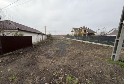 Teren intravilan Vanatori / Strada Islaz - 2