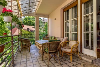 Duplex cu 5 camere cu Canalizare în Central - 3