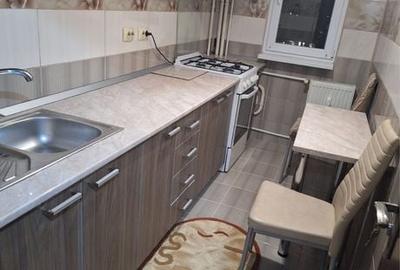 Apartament cu 3 camere semidecomandat în Popoveni - 2