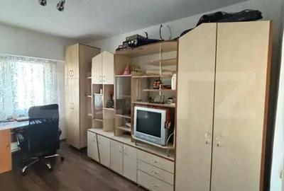 Apartament cu 4 camere semidecomandat în Independenței - 6