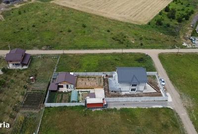 Casă cu 4 camere în Dârvari - 6