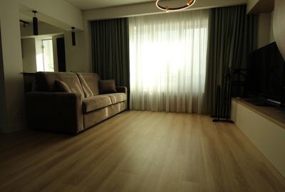 Piata Alba Iulia - Bd. Burebista - bloc mixt - studio complet renovat - 3
