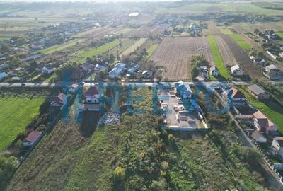 Teren de 5000 mp, în Hemeiuș - 3