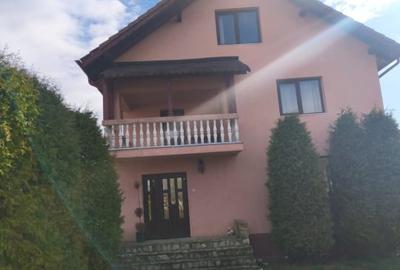 Casa individuala, 200mp utili, 1600mp teren, Radauti - 3