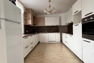 Spatiu Comercial - Gradinita - Clinica - 2000 Euro - 8