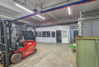 Spațiu industrial, de 5,211 mp, în Central - 30